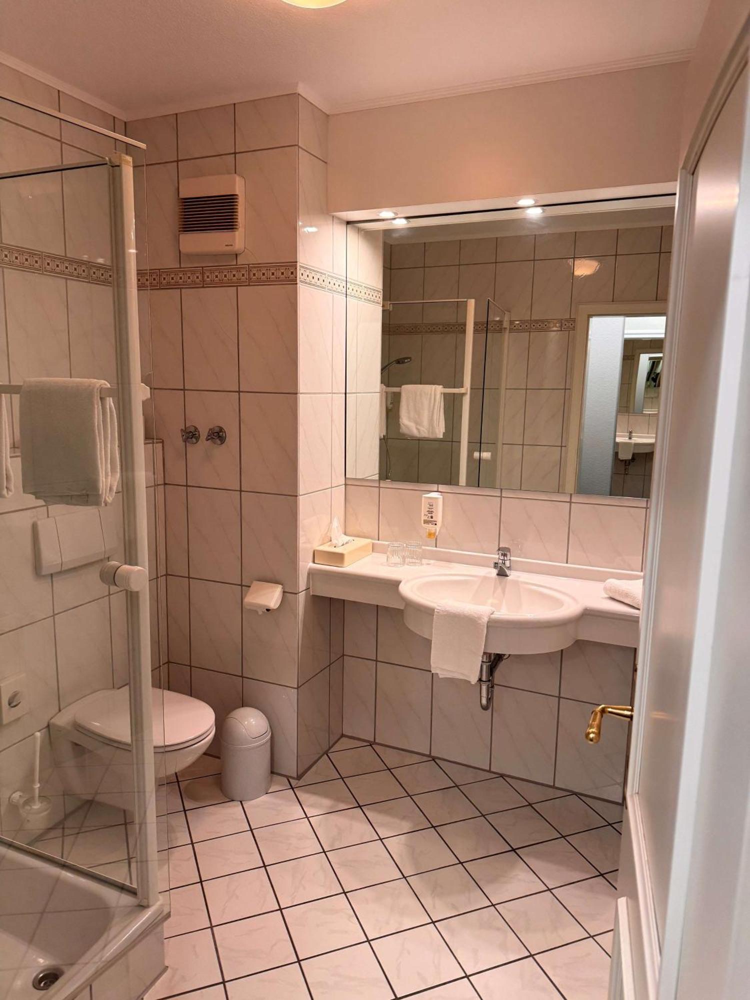 Hotel & Restaurant Schoenau Peine Kültér fotó