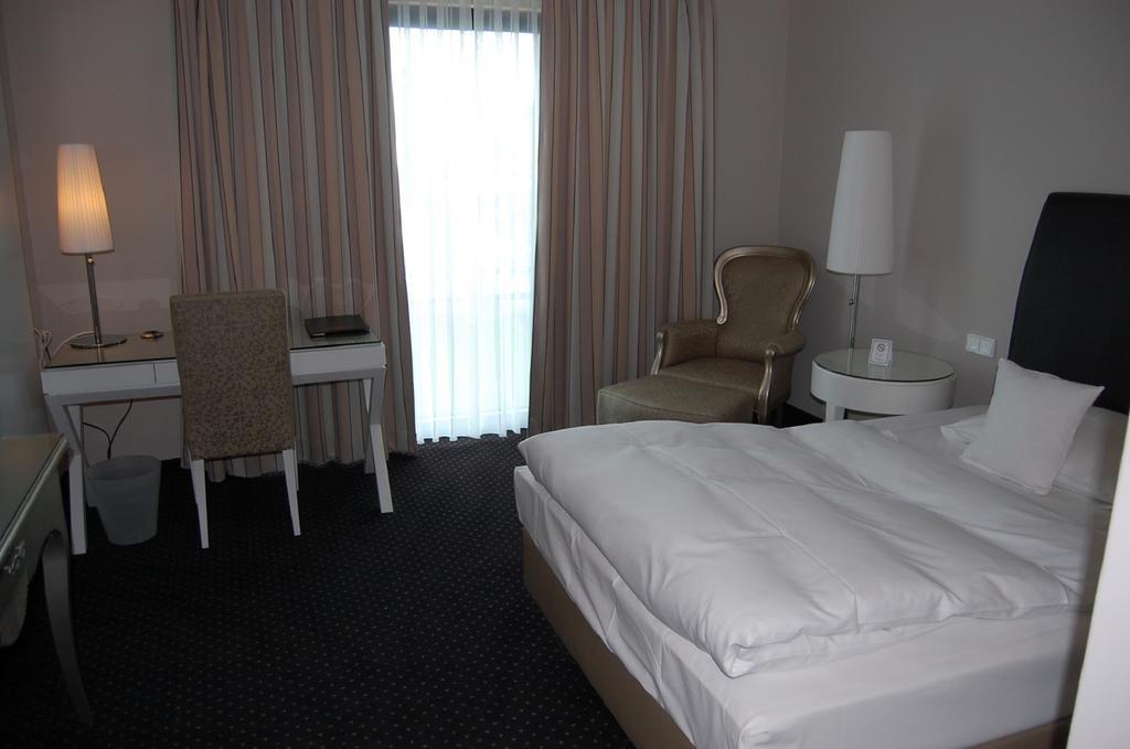 Hotel & Restaurant Schoenau Peine Kültér fotó